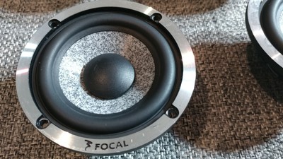 dainty speakers